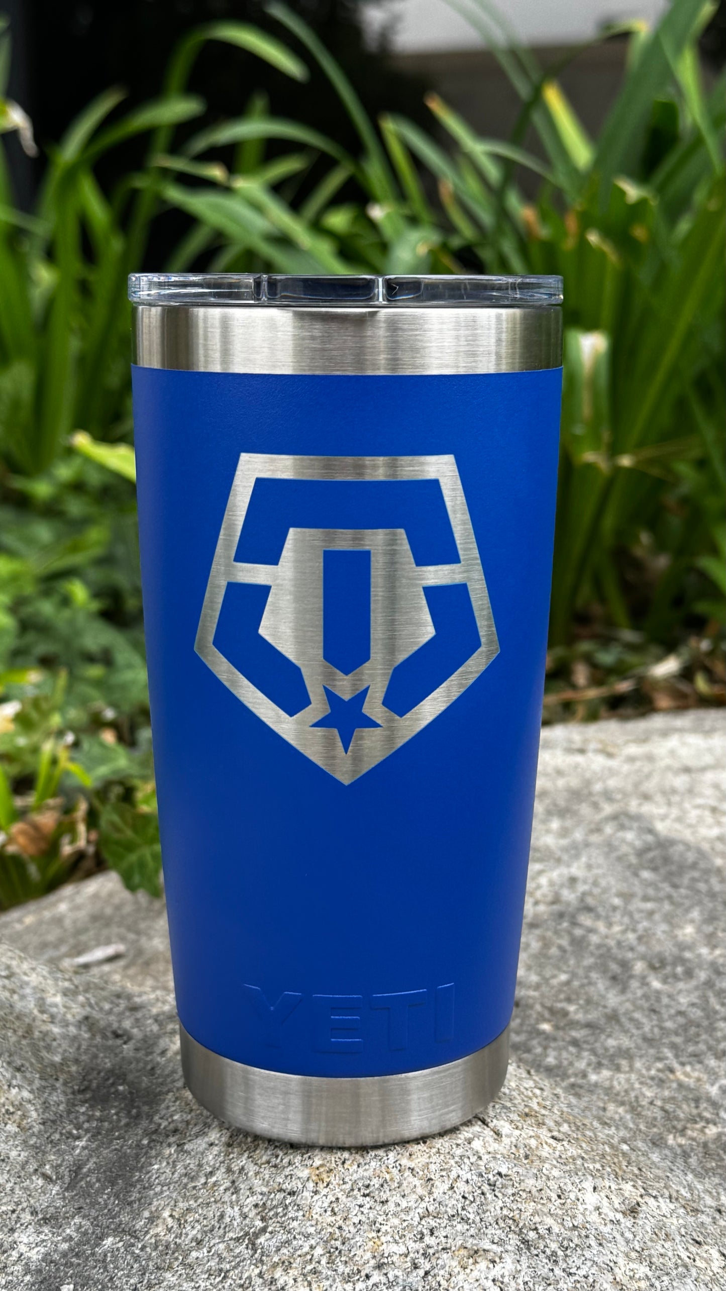 Custom Yeti 20 oz Tumbler (Royal Blue)